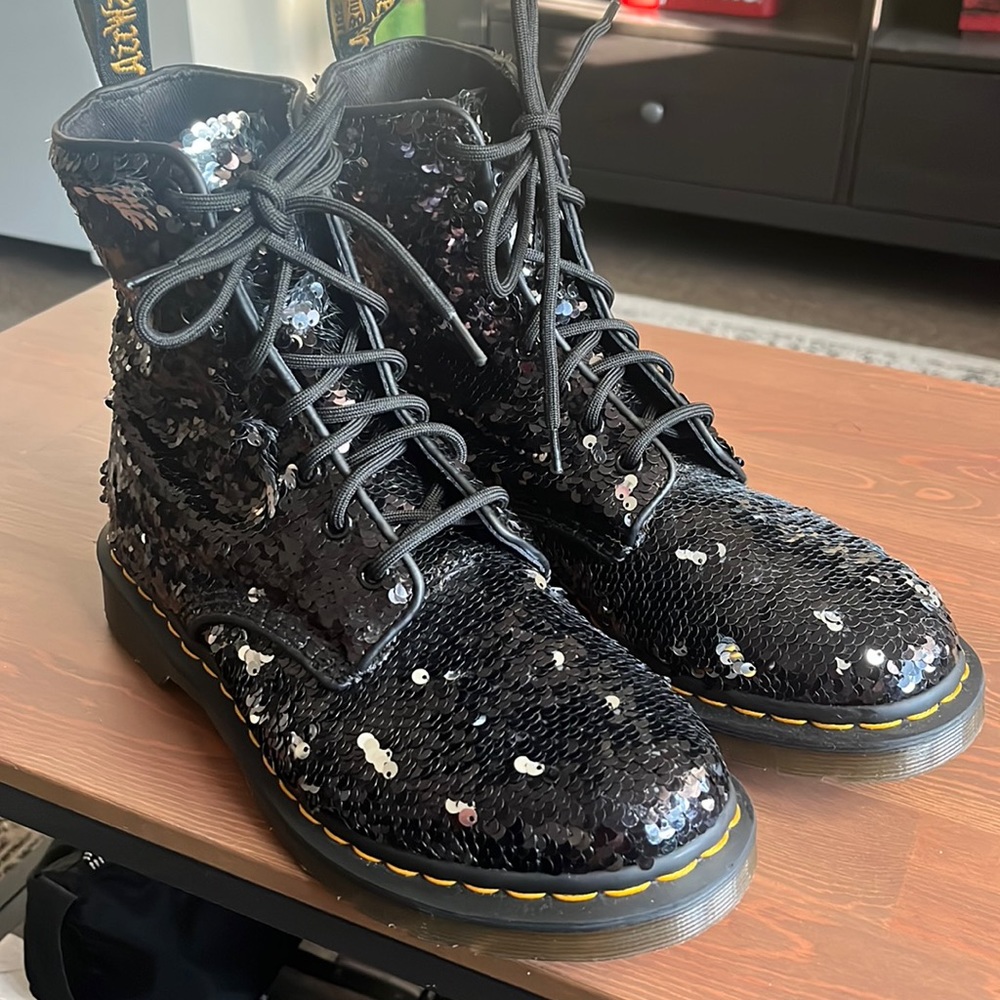 Dr. Martens 1460 Pascal Sequin